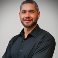 Juan Salinas, CEO, PNuff Juan Salinas, CEO, PNuff